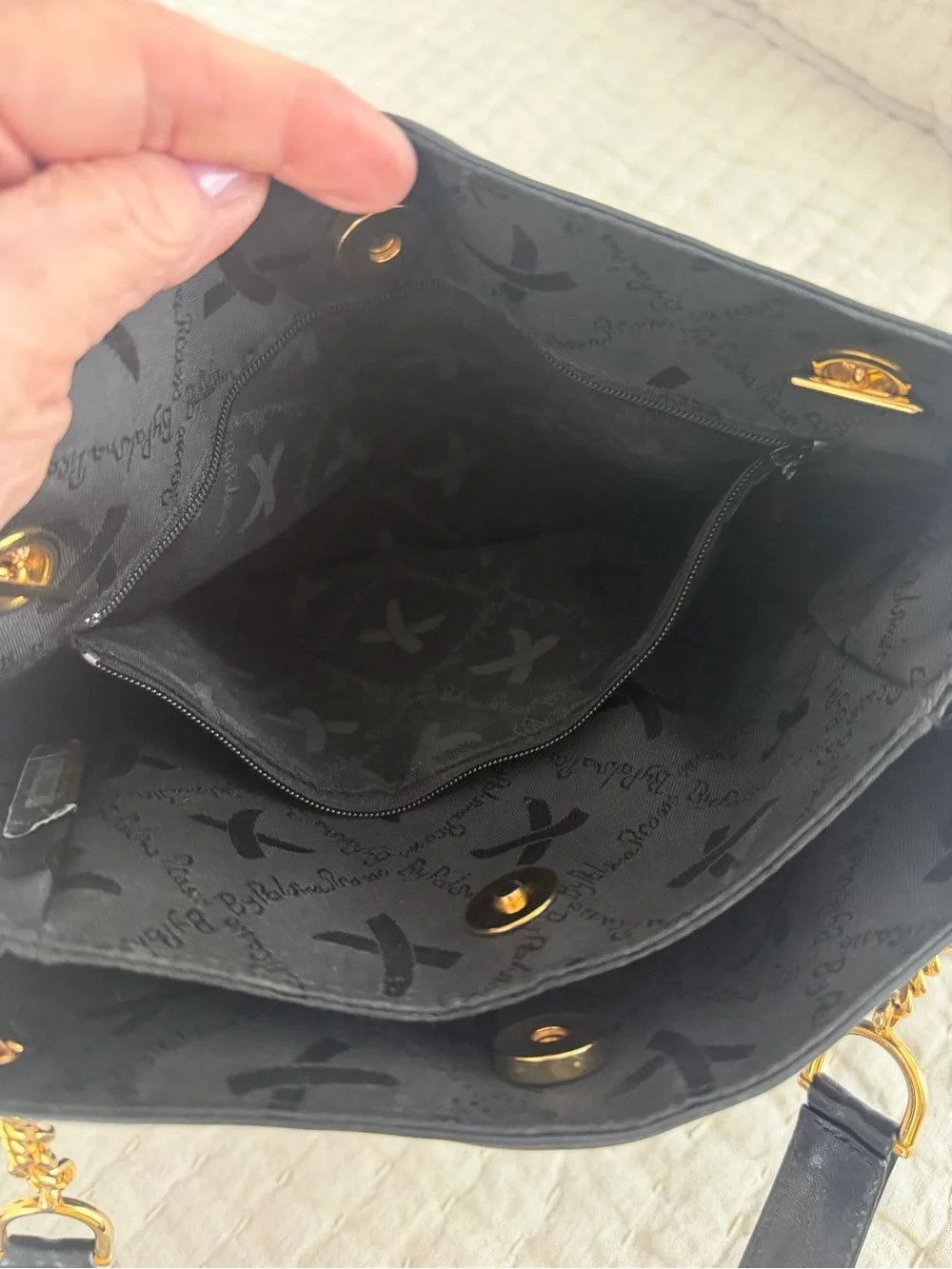 Paloma Picasso Black Leather Shoulder Bag with Kisslock Coin Purse
